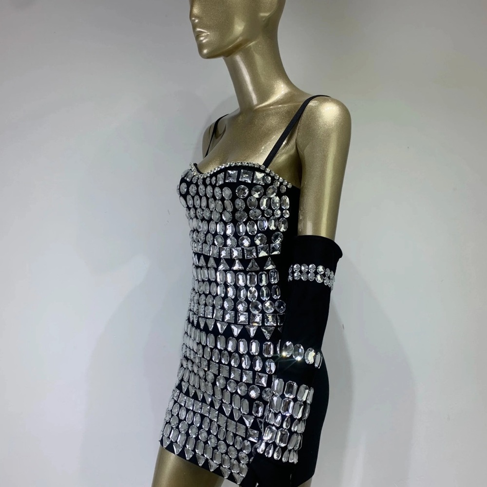 Party short dress - Picture 2 of 3
